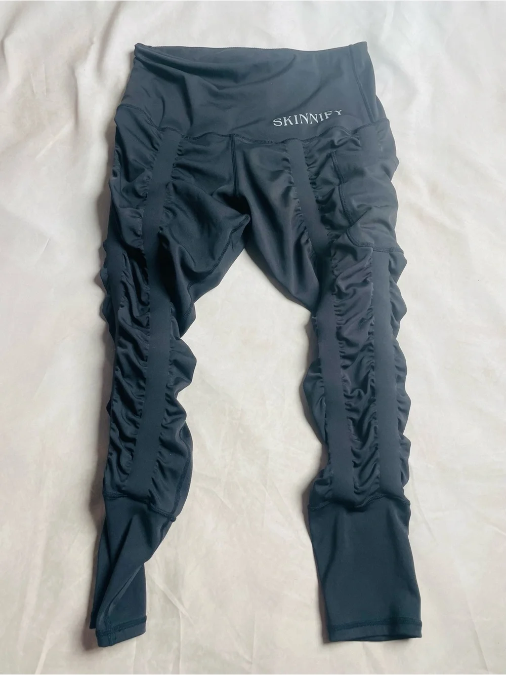 SKINNIFY Black Ruched High-Waist Skinny Pants